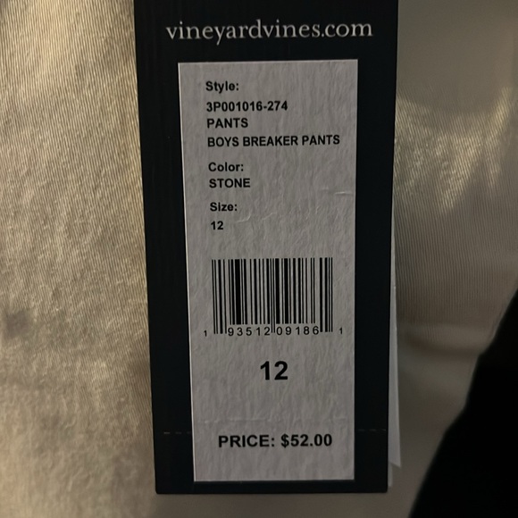 Vineyard Vines boys breaker pants - Picture 2 of 2
